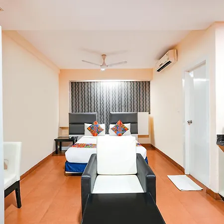 Fabhotel Upstream-3